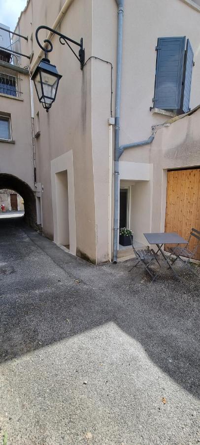Appartement Chaleureux En Ardeche La Roche-de-Glun Eksteriør bilde