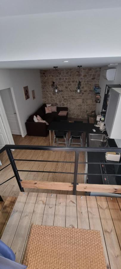Appartement Chaleureux En Ardeche La Roche-de-Glun Eksteriør bilde