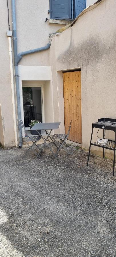 Appartement Chaleureux En Ardeche La Roche-de-Glun Eksteriør bilde